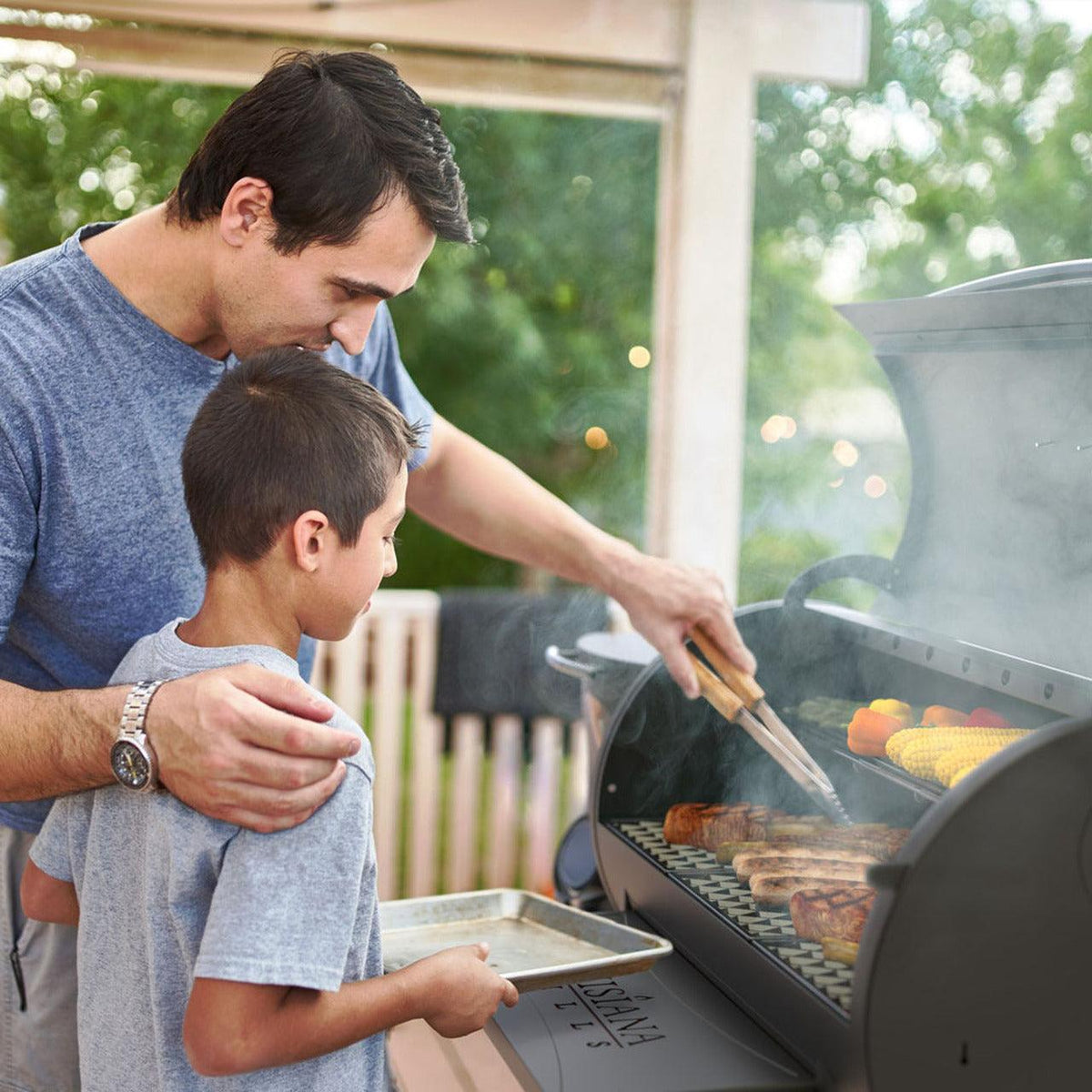 Louisiana Grills Founders Series Premier 1200 Pellet Grill (LG1200FP) PLUS COVER
